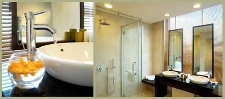 Boulevard Hotel Bathroom