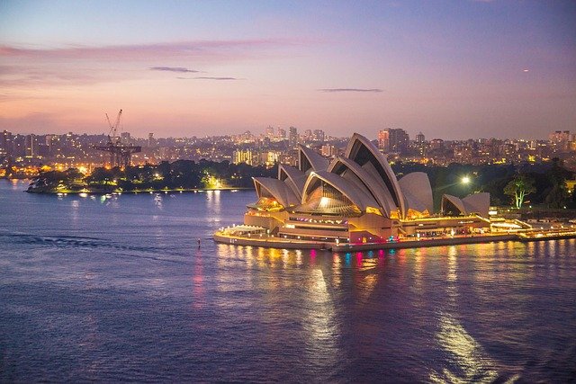 Travelling to Australia with a criminal record? Things you need to know