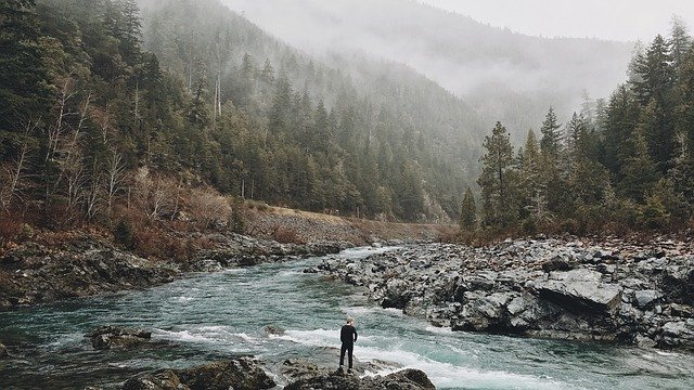 The best ways to enjoy the outdoors while traveling