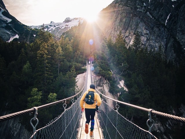 Tips to ensure safety whilst travelling