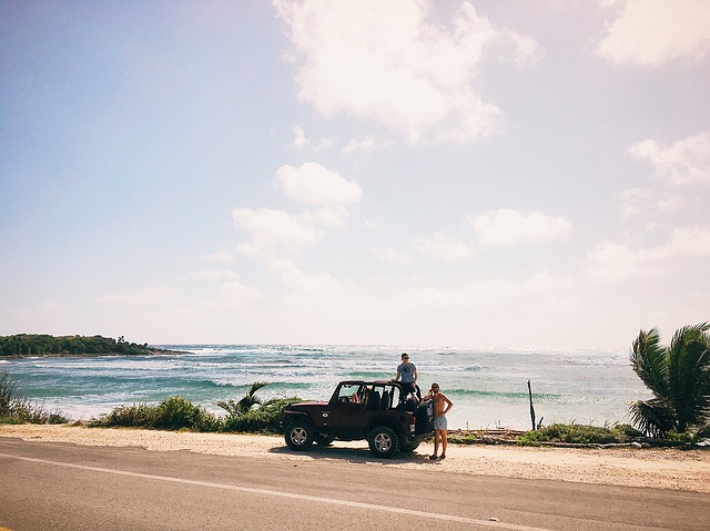 5 Free Apps You Can Use To Make Your Road Trips Safer