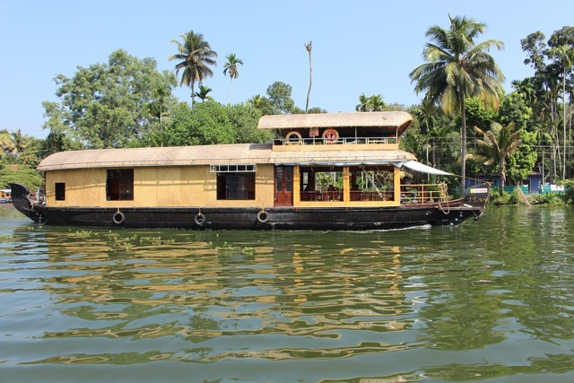 5 Places to Visit on Your Kerala Tour