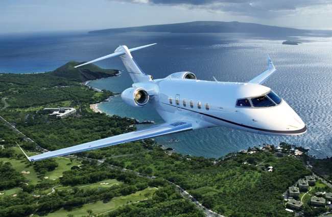 Private Jet Charter vs First Class: What’s the Difference?
