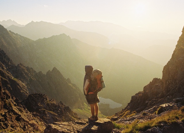 Ways to Save Money on Travel Expenses