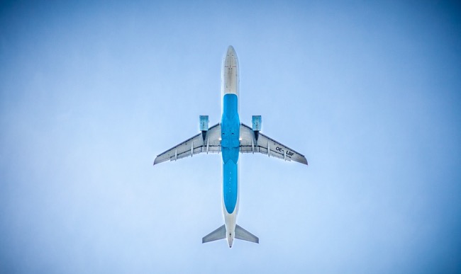 Travelling experts reveal the secrets to get cheap flight tickets in 2019