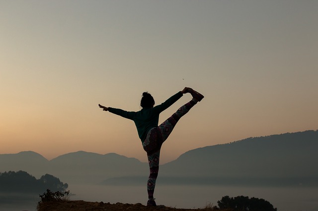 4 Simple Tips to Stay Healthy on Your Next Trip
