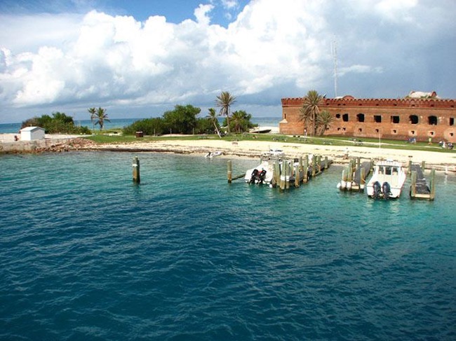 3 Reasons to Book a Local Fishing Charter on Your Next Trip to the Florida Keys